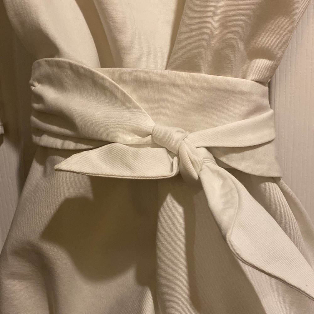 Gorgeous Lilly Pulitzer white dress excellent condition size 4 - Picture 2 of 12